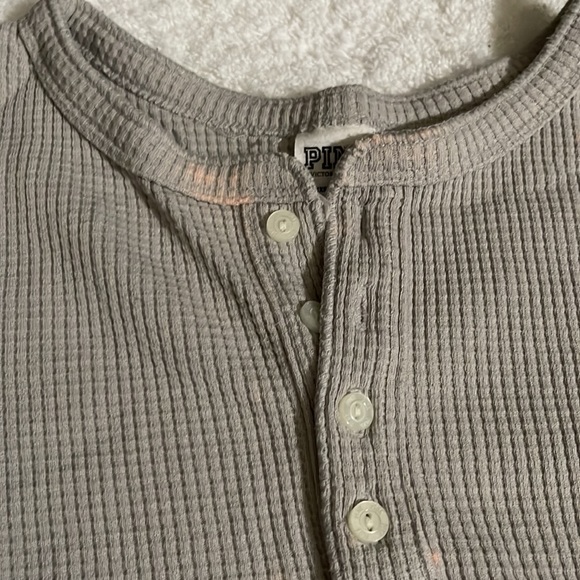 Sweater - Picture 3 of 4